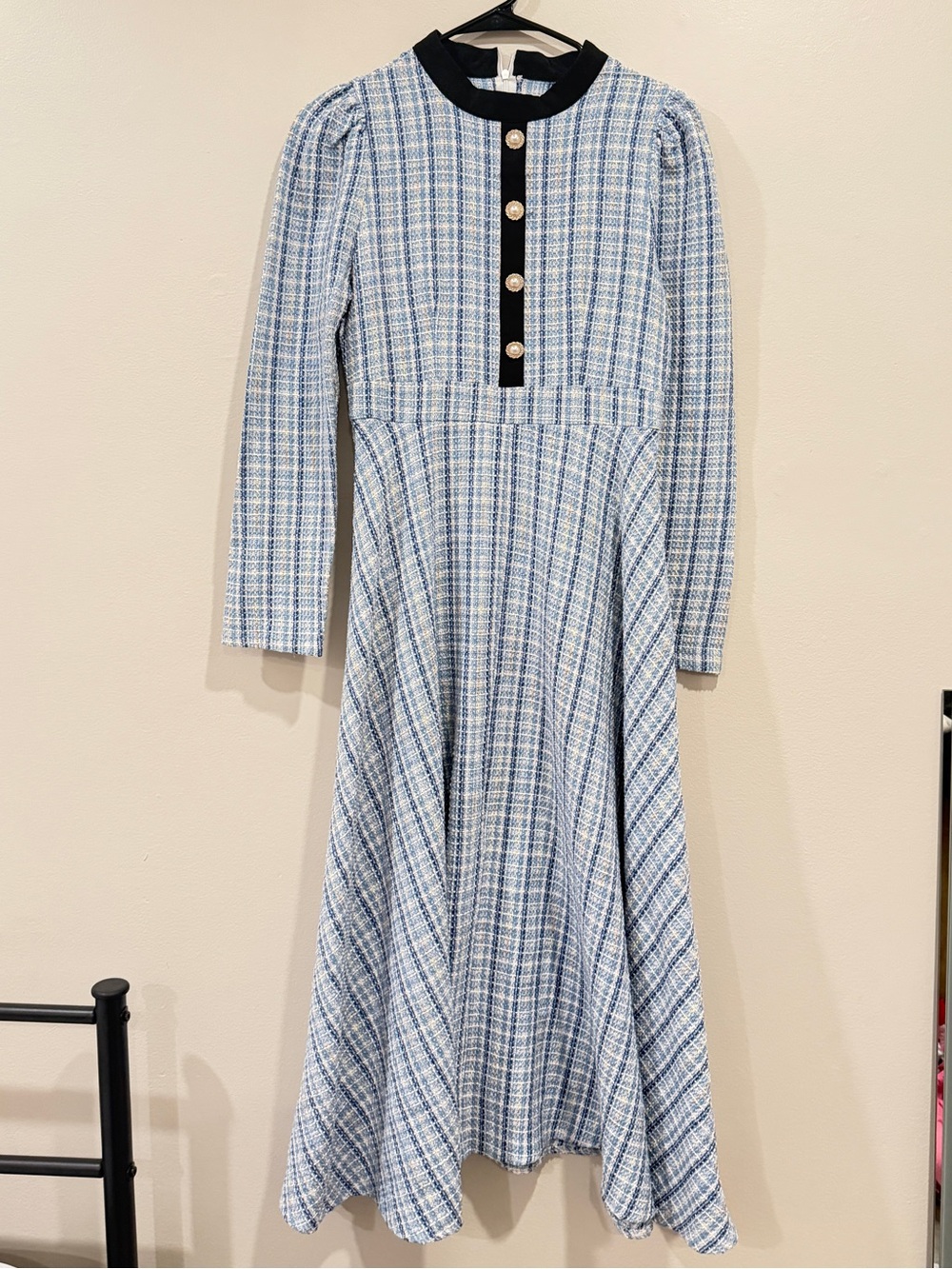 Blue Plaid Long-Sleeve Midi Dress with Contrast Collar